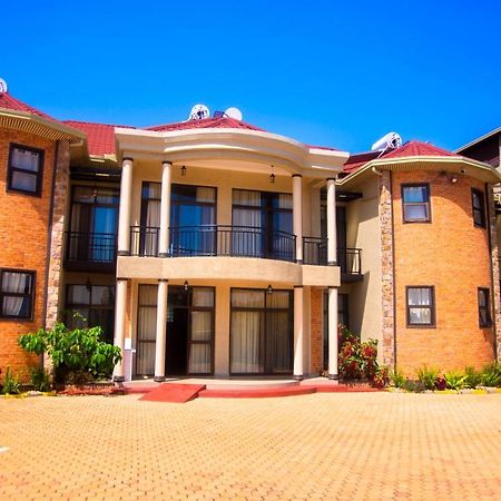 Quality Inn Hotel Kigali Exterior photo