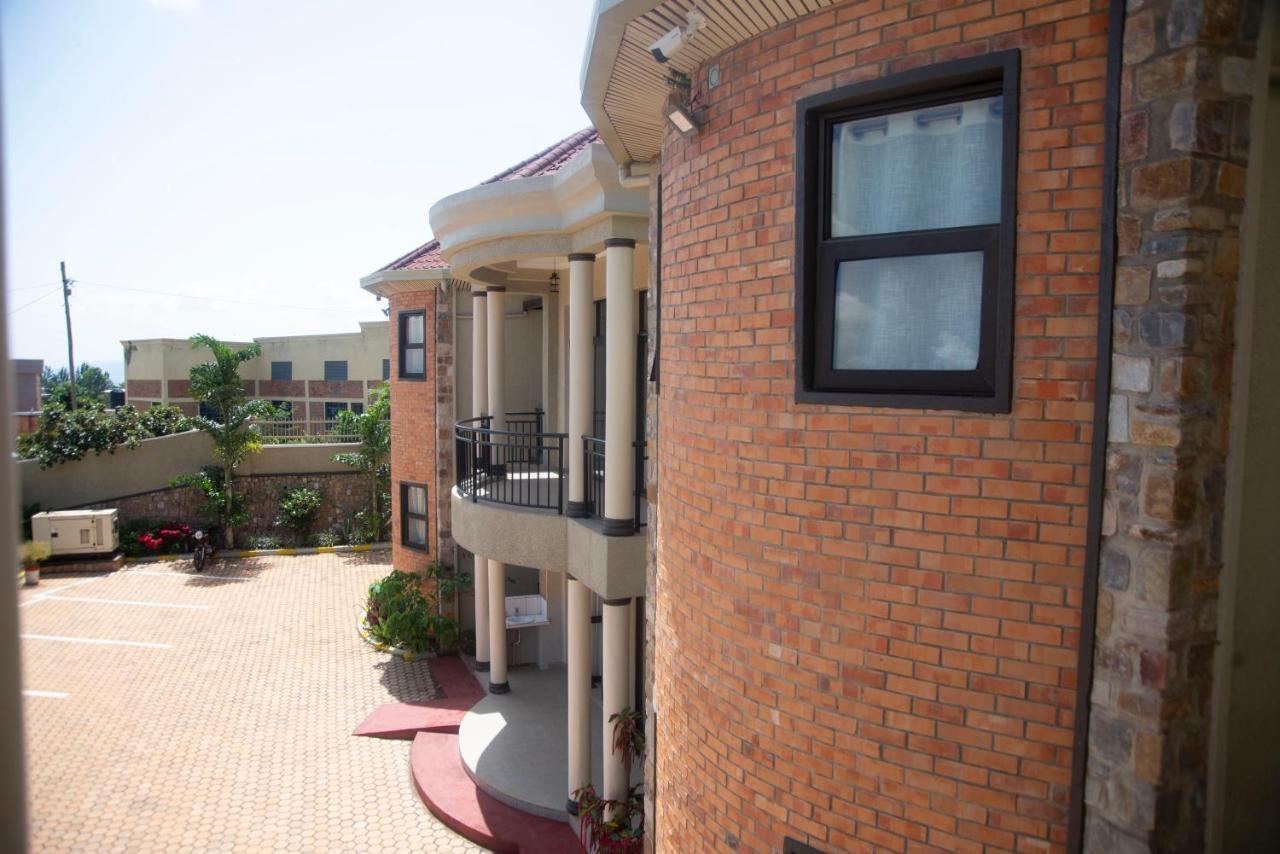 Quality Inn Hotel Kigali Exterior photo