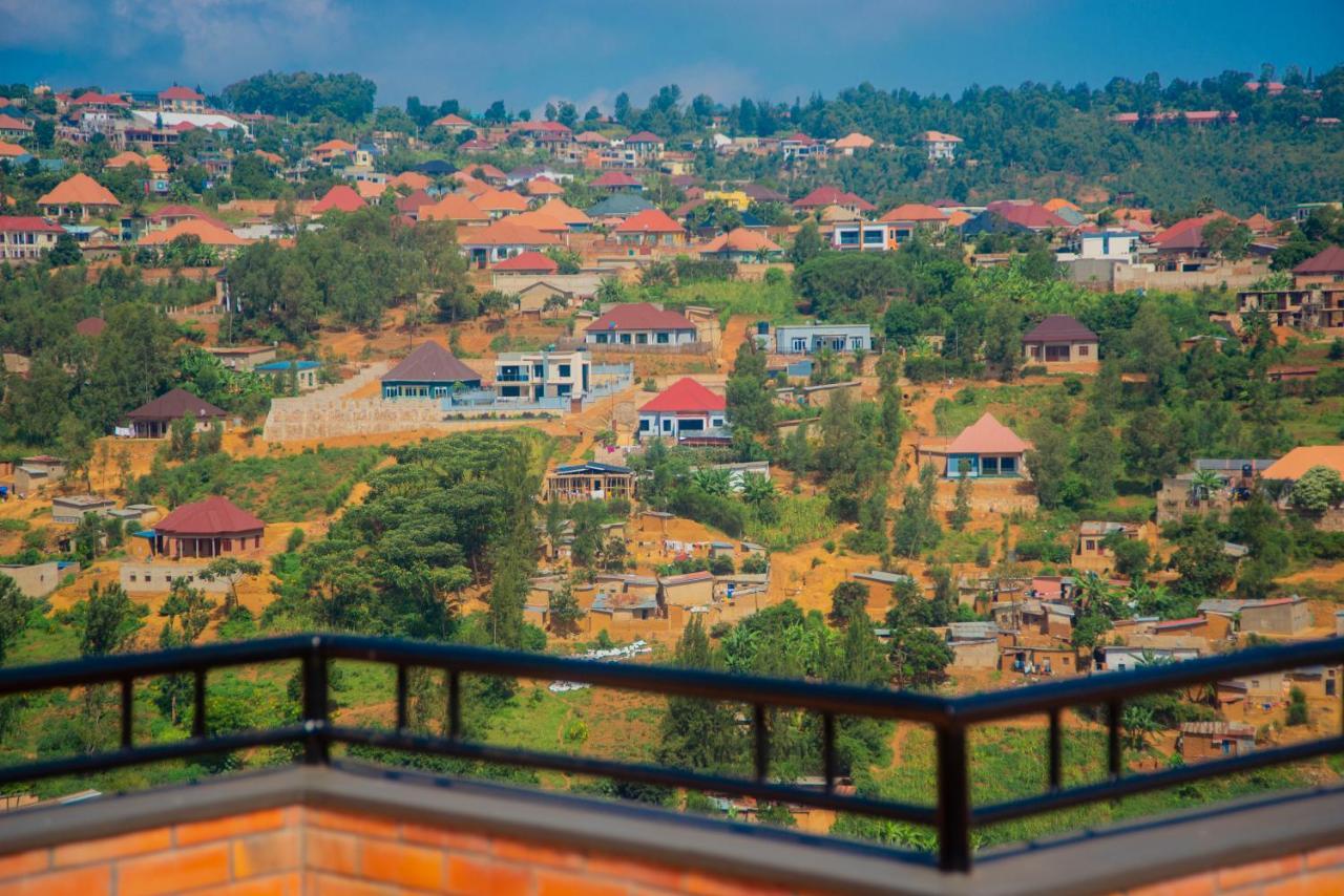 Quality Inn Hotel Kigali Exterior photo